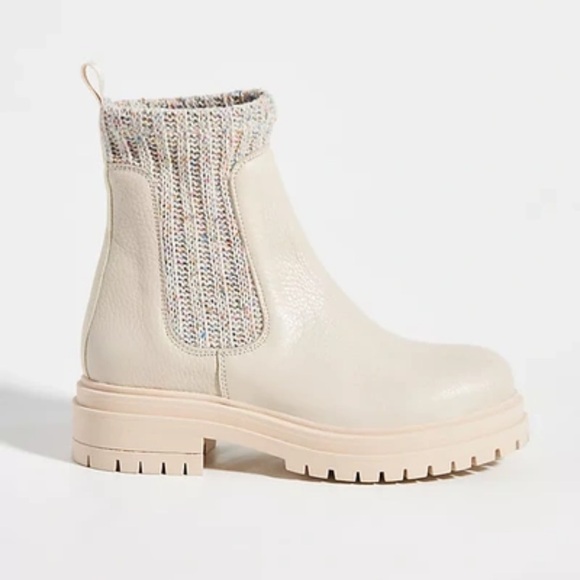 Anthropology Chelsea Leather Boots With Knit Design Detail Cream Color - Picture 1 of 9